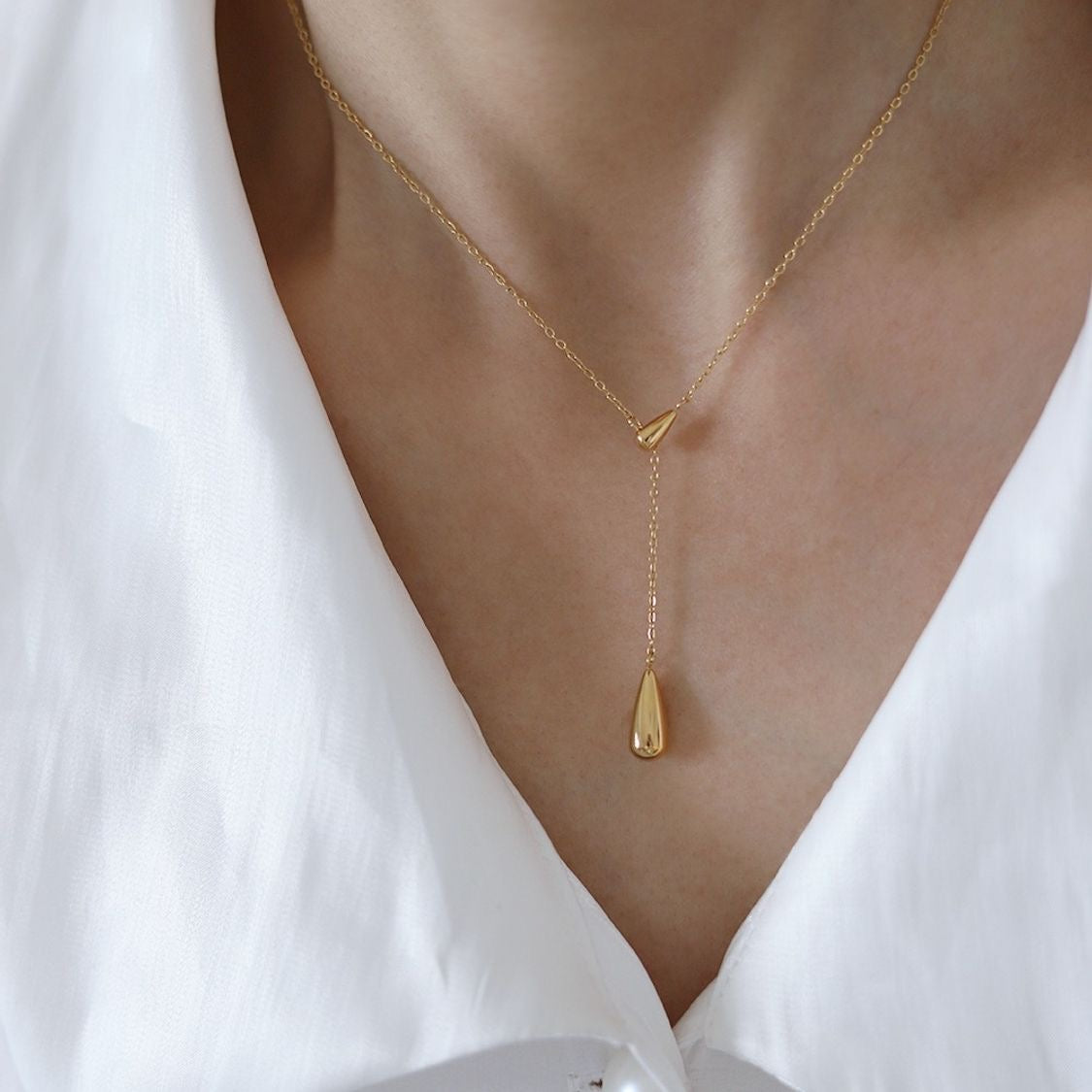 Bold Drop Necklace