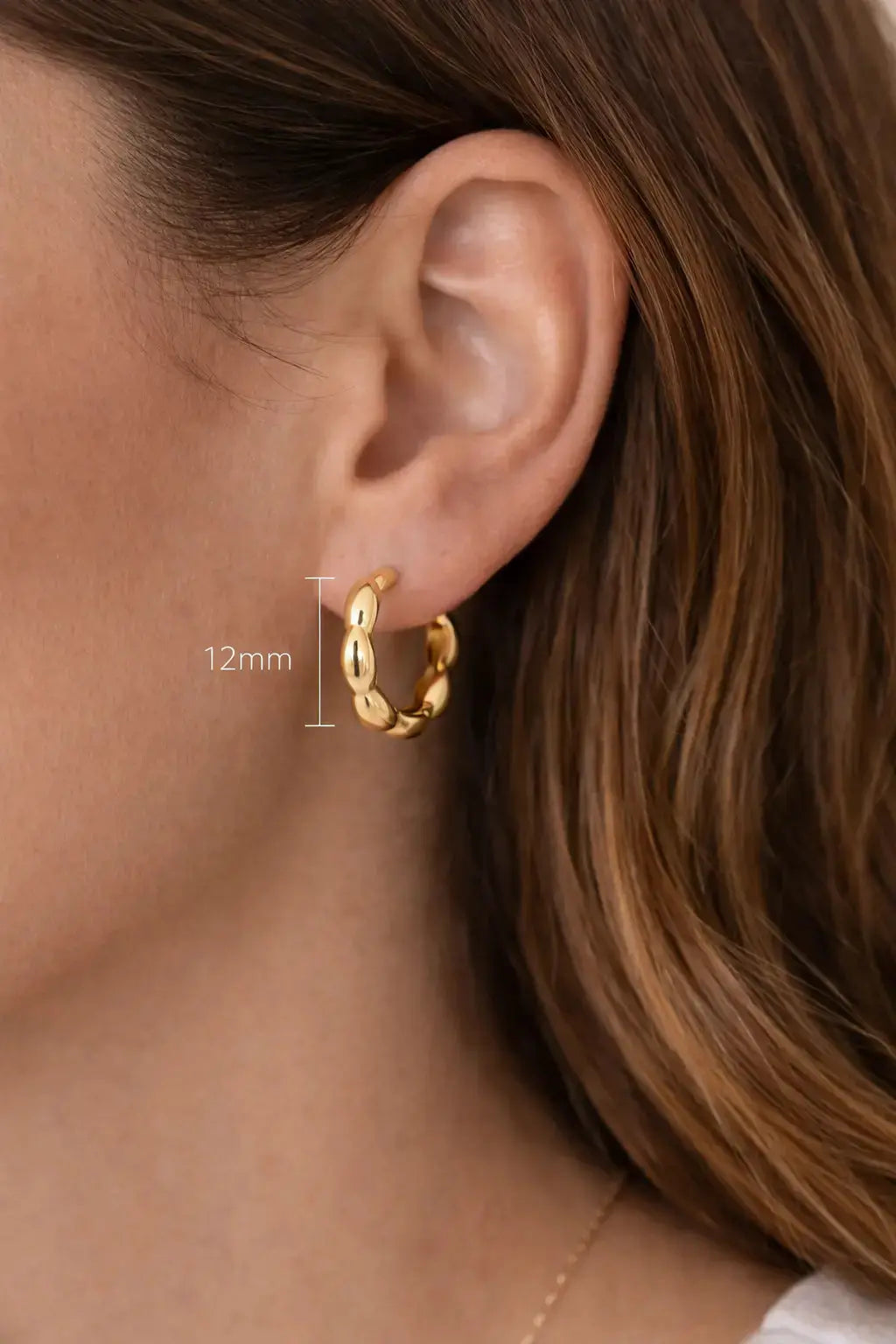 Gold Huggie Hoop Earrings 18K Gold Plated – Minimalist Jewelry Valeria Gioielli