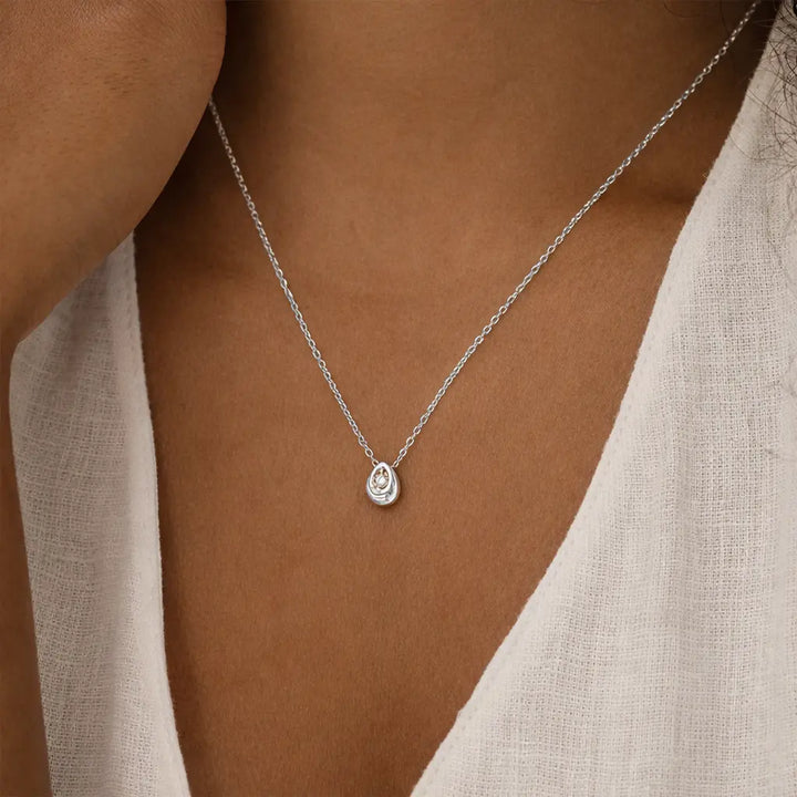 Silver Teardrop Dainty Necklace – Waterproof Stainless Steel Valeria Gioielli