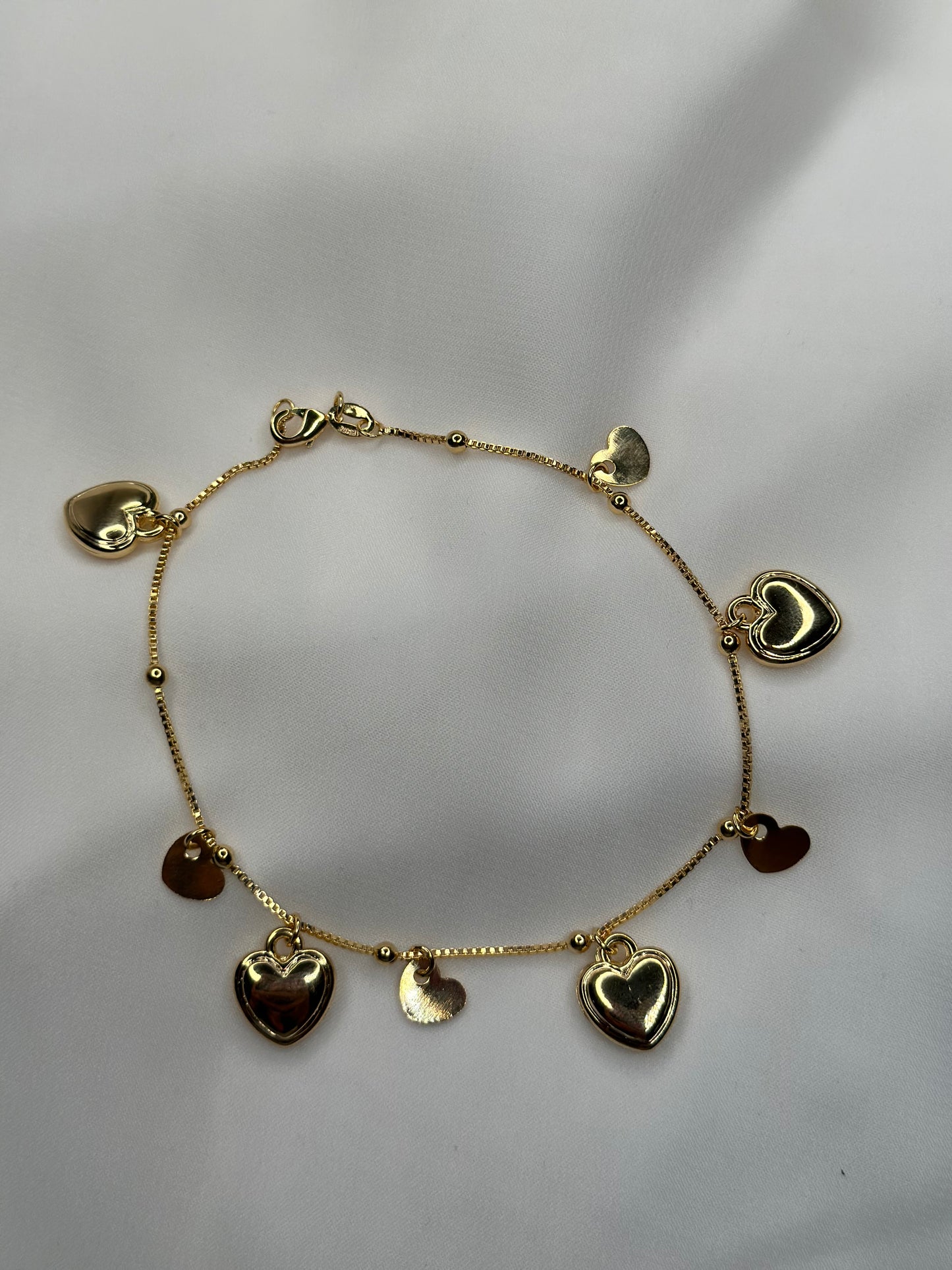 Gold Anklet with Heart Pendants | 18 K Gold Plated