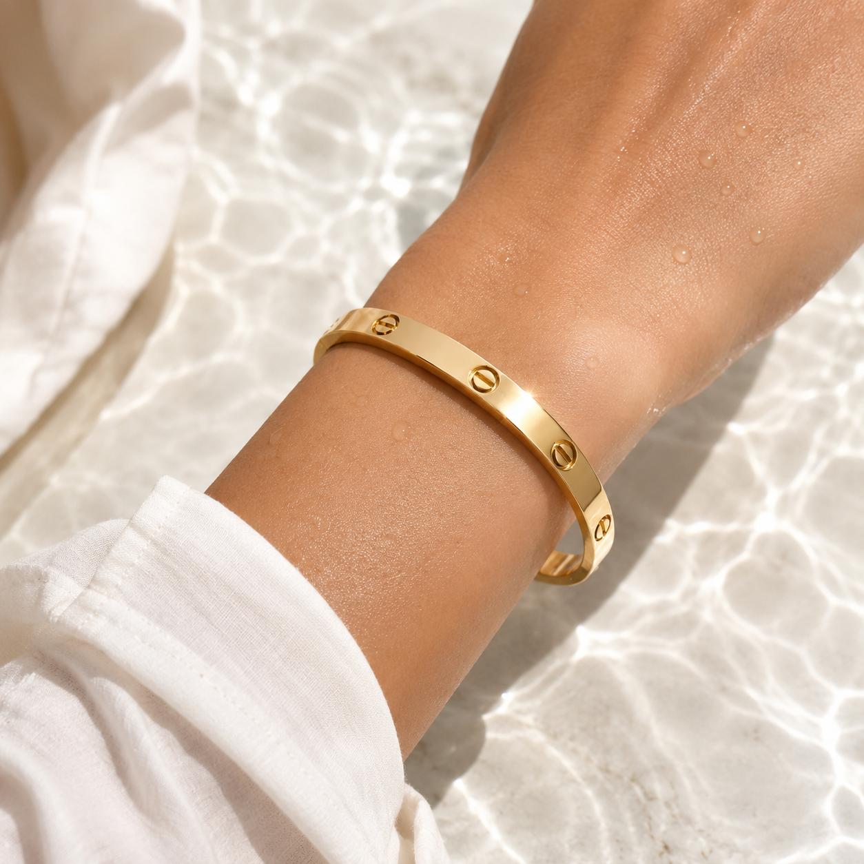 Valeria Bangle – Titanium Steel Waterproof Bracelet | Hypoallergenic & Tarnish Resistant