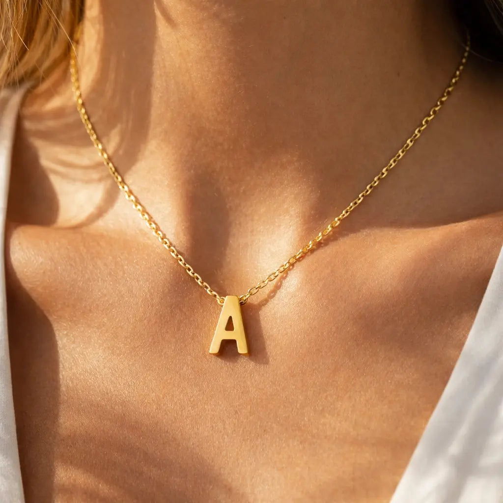 Gold Initial Pendant Necklace – Waterproof Stainless Steel Valeria Gioielli